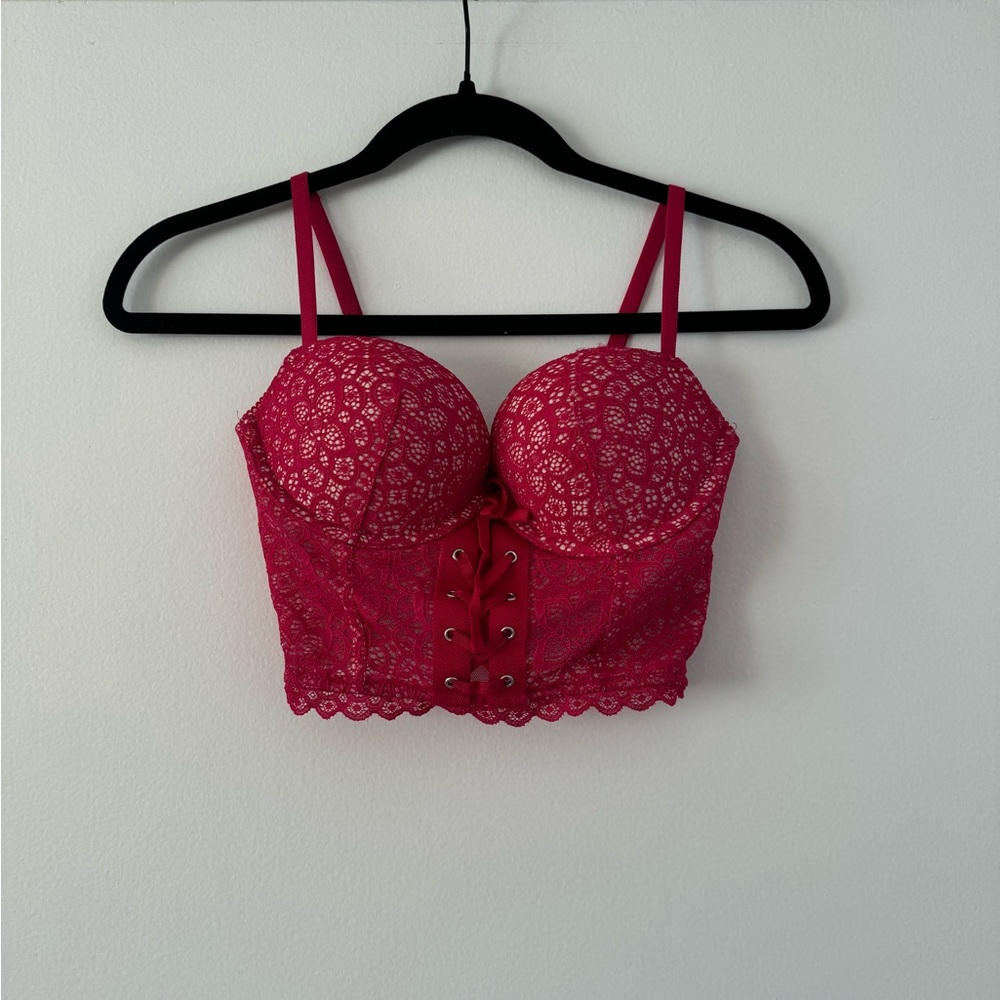 Elegant Lace Bustier in Red